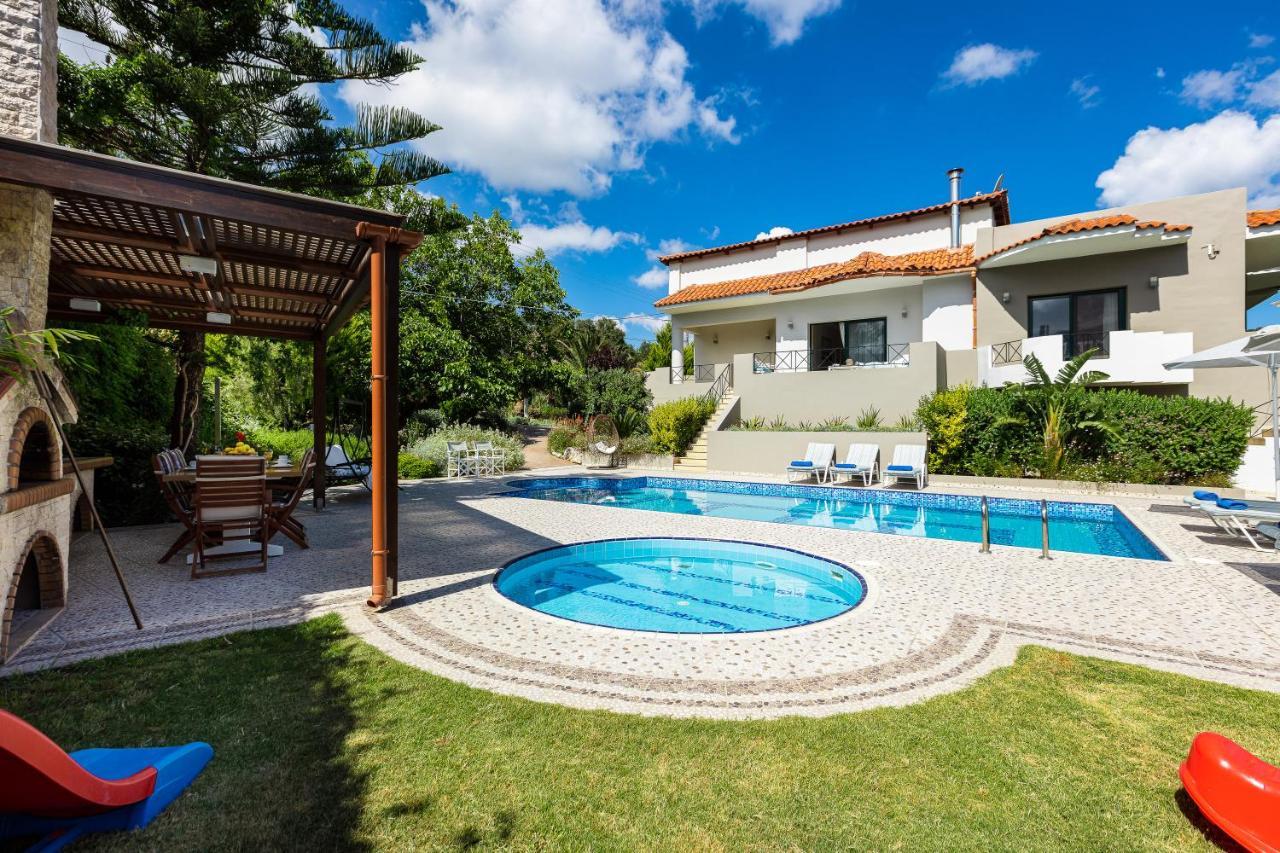 Alonia Villa, Refined Living With 50M2 Private Pool, By Thinkvilla Melidhonion  Exterior photo